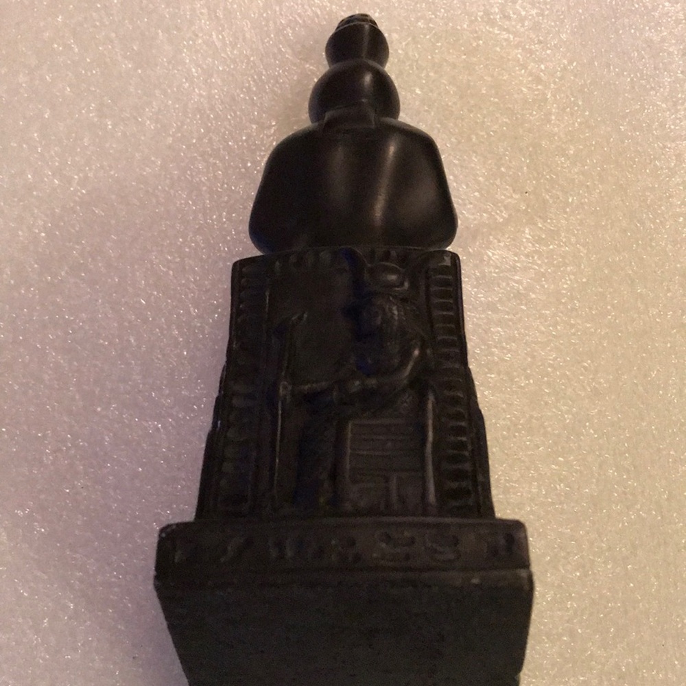 Antique Egyptian engraved king statue - Picture 3 of 8